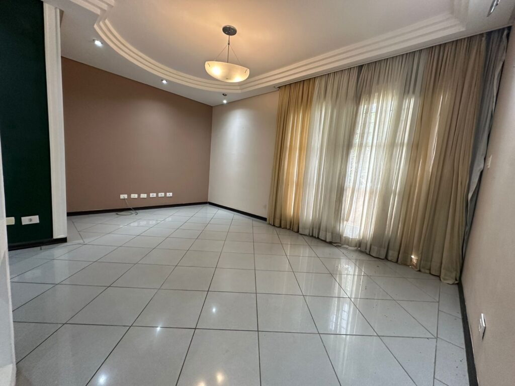 WhatsApp-Image-2025-09-04-at-13.38.34-1