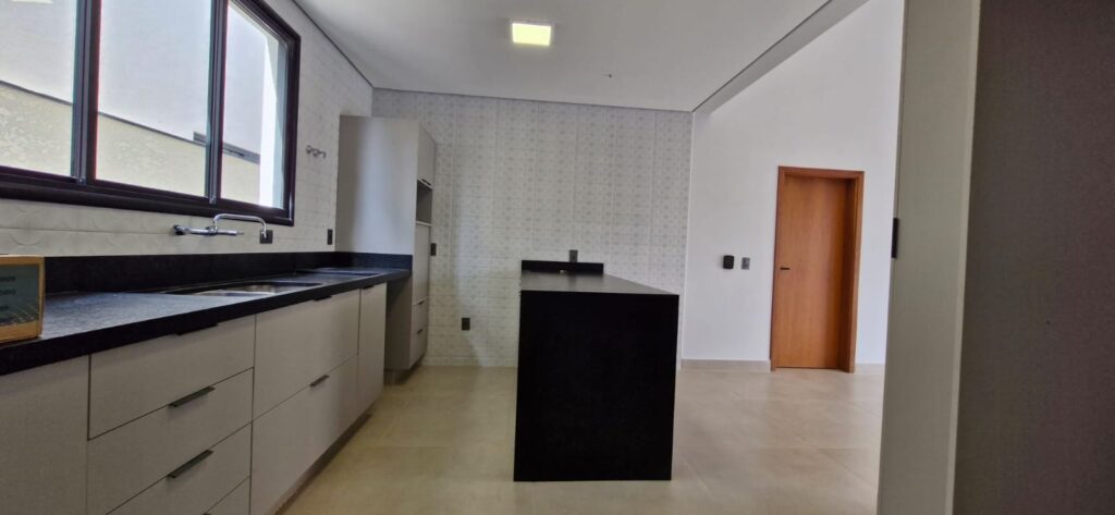 WhatsApp-Image-2025-09-30-at-09.42.34-2