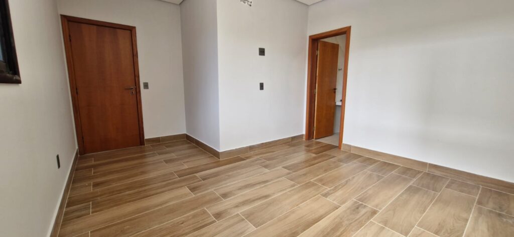 WhatsApp-Image-2025-09-30-at-09.42.36